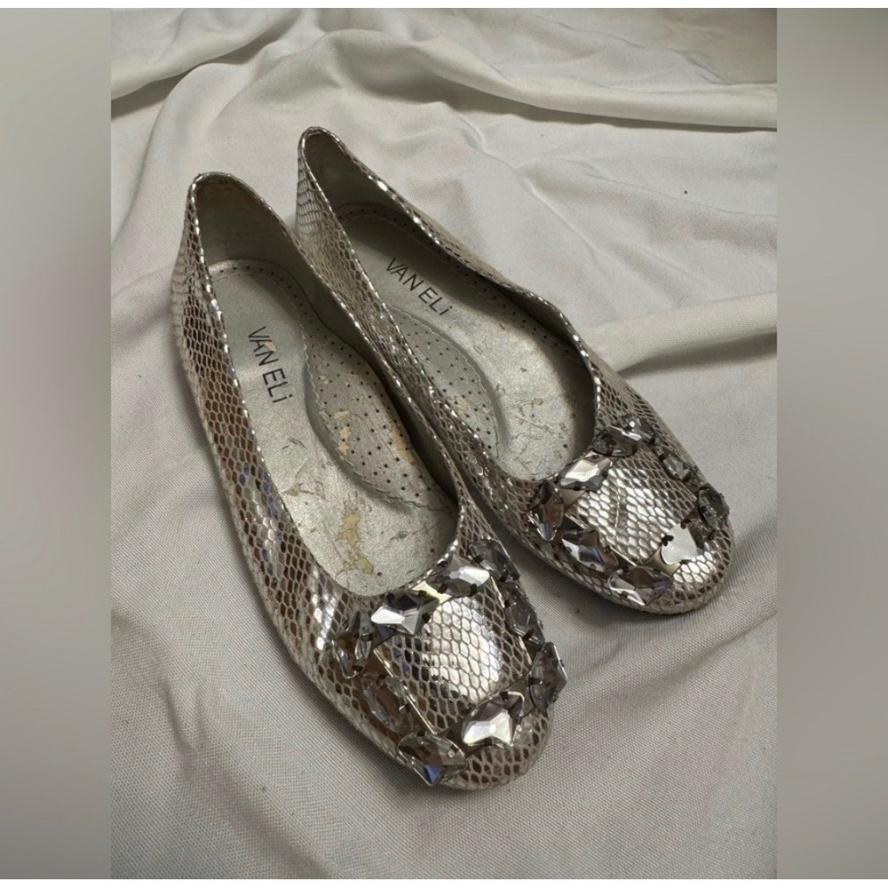 VANELi Crystal Buckle Metallic Snakeskin Ballet Flats Size 4